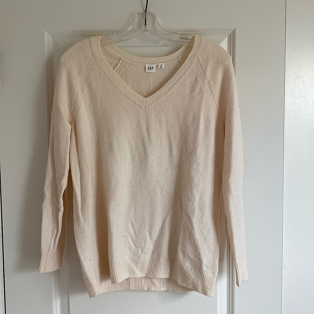 GAP cream color soft sweater, size: XS